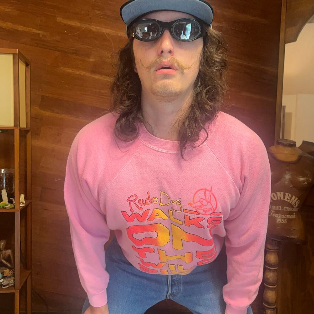 VINTAGE 90s Rude Dog Graphic Sweatshirt Size M Walk On The Wild Side Pink